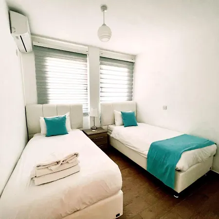 Kyrenia Azurepure Flat Appartamento *